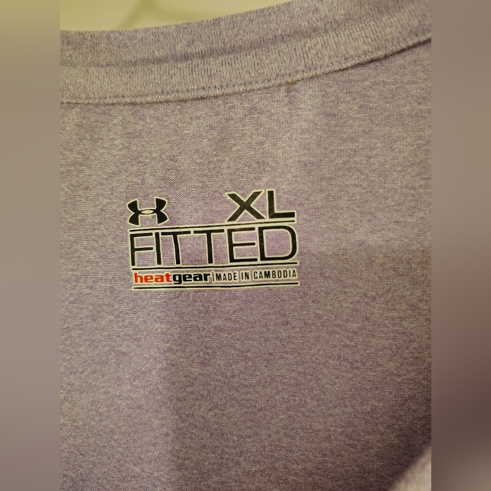 Under Armour Women's Lavender V-Neck Tee - Picture 5 of 5